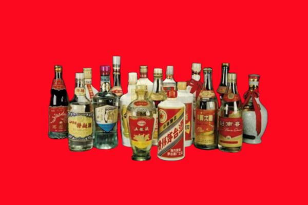 伊宁县回收十八老酒.jpg
